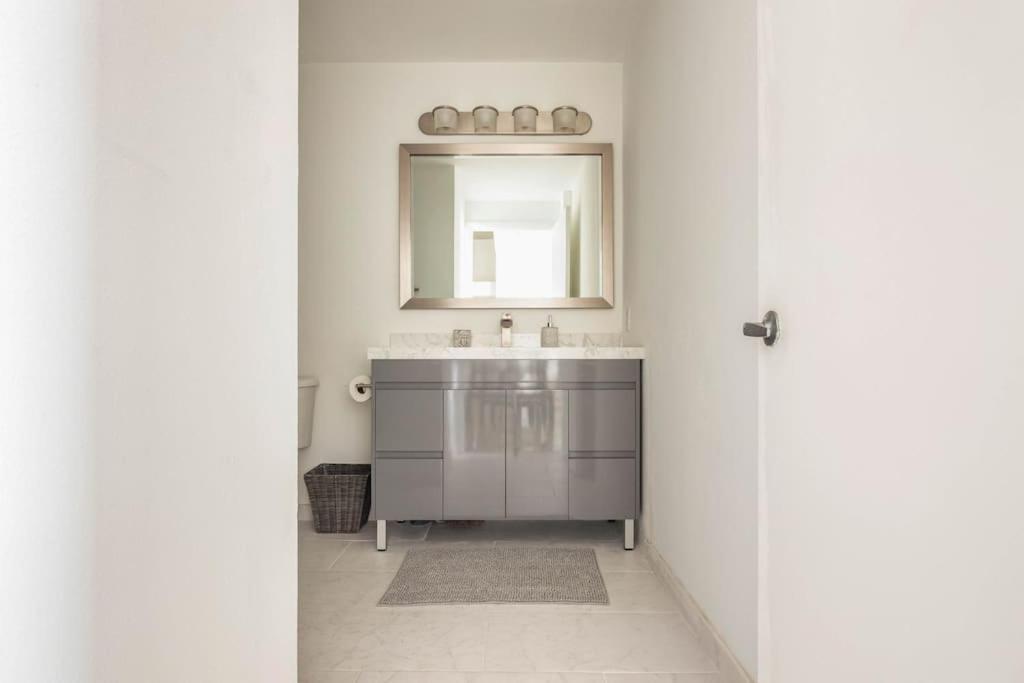 1Br Loft In Downtown With Bay View And Workspace Miami Exteriör bild
